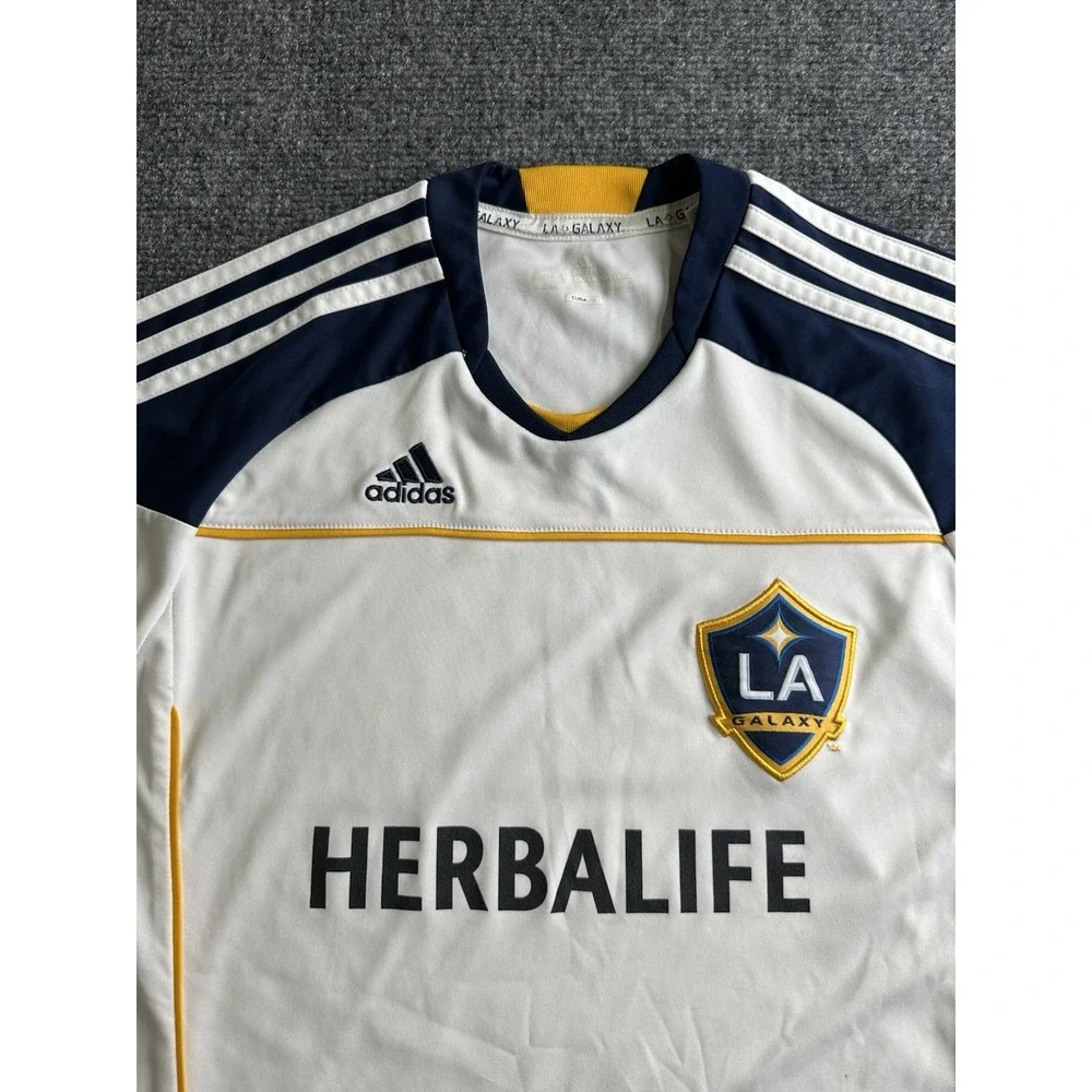 adidas boys 2010